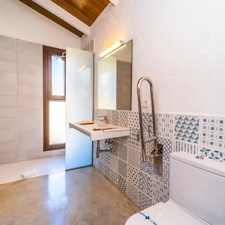 Hotel Foies De Baix Relleu